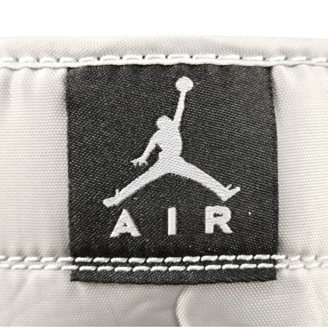 AJ1 Mid 'Smoke Grey'