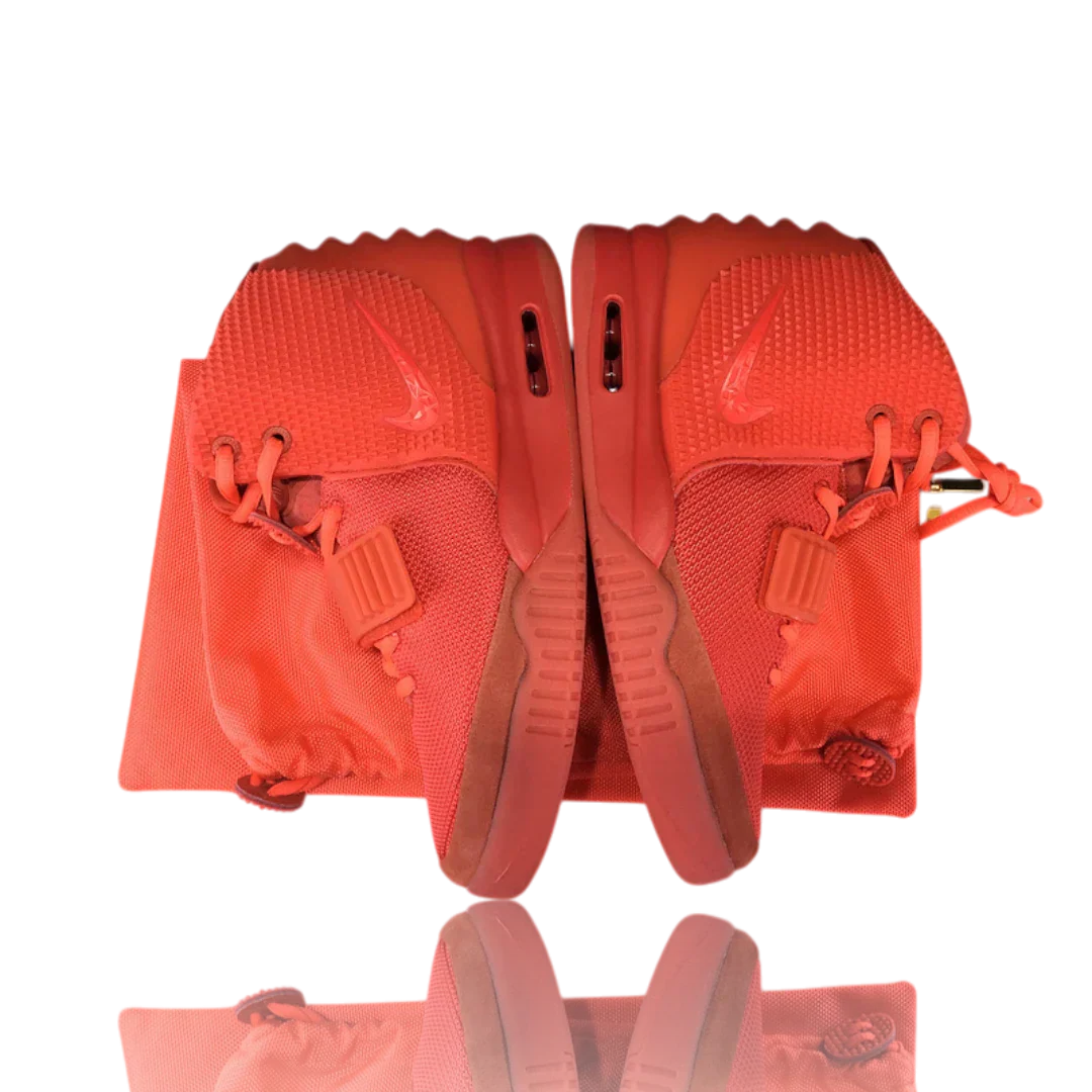 Air Yzy 2 SP 'Red October'