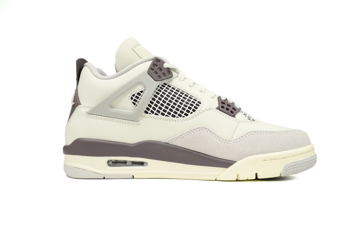 Jordan 4 White Phan Tom
