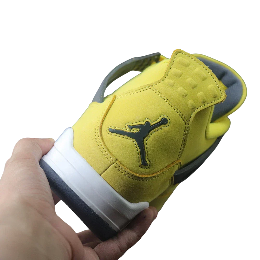 AJ4 Retro 'Lightning'
